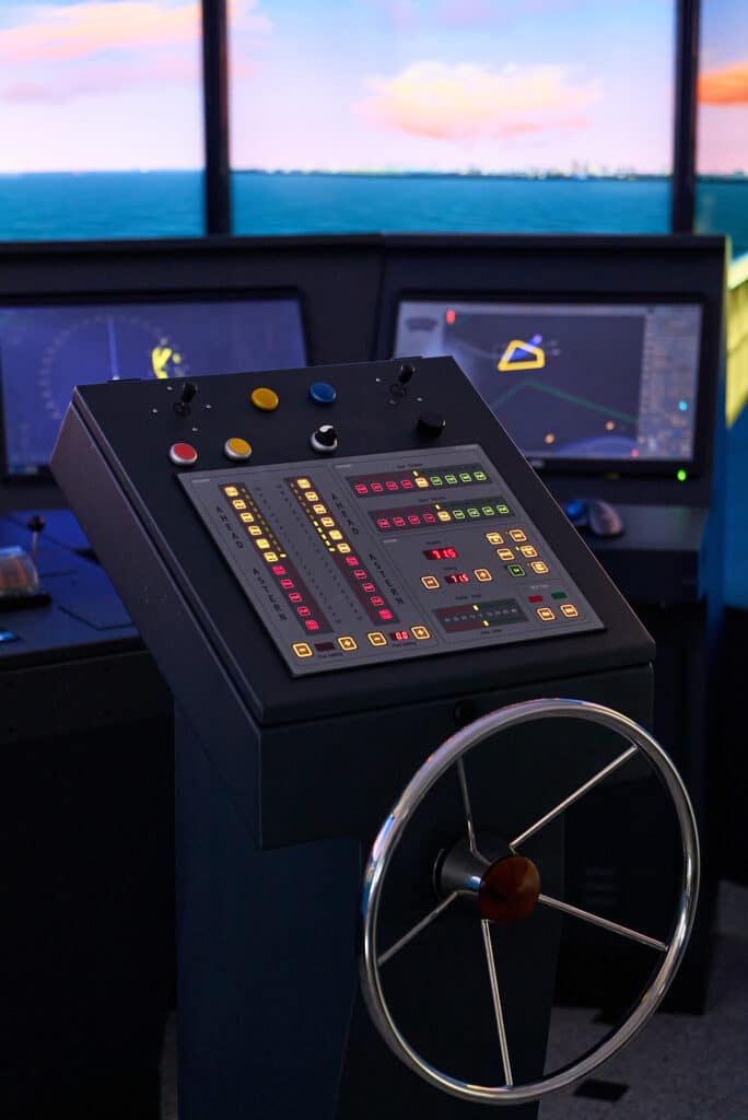 Why yachting professionals choose Master Ocean STCW II/2 Unlimited 5 AL L1020135